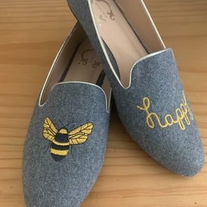 Bee happy grey felt flat. So cute with jeans and leggings!